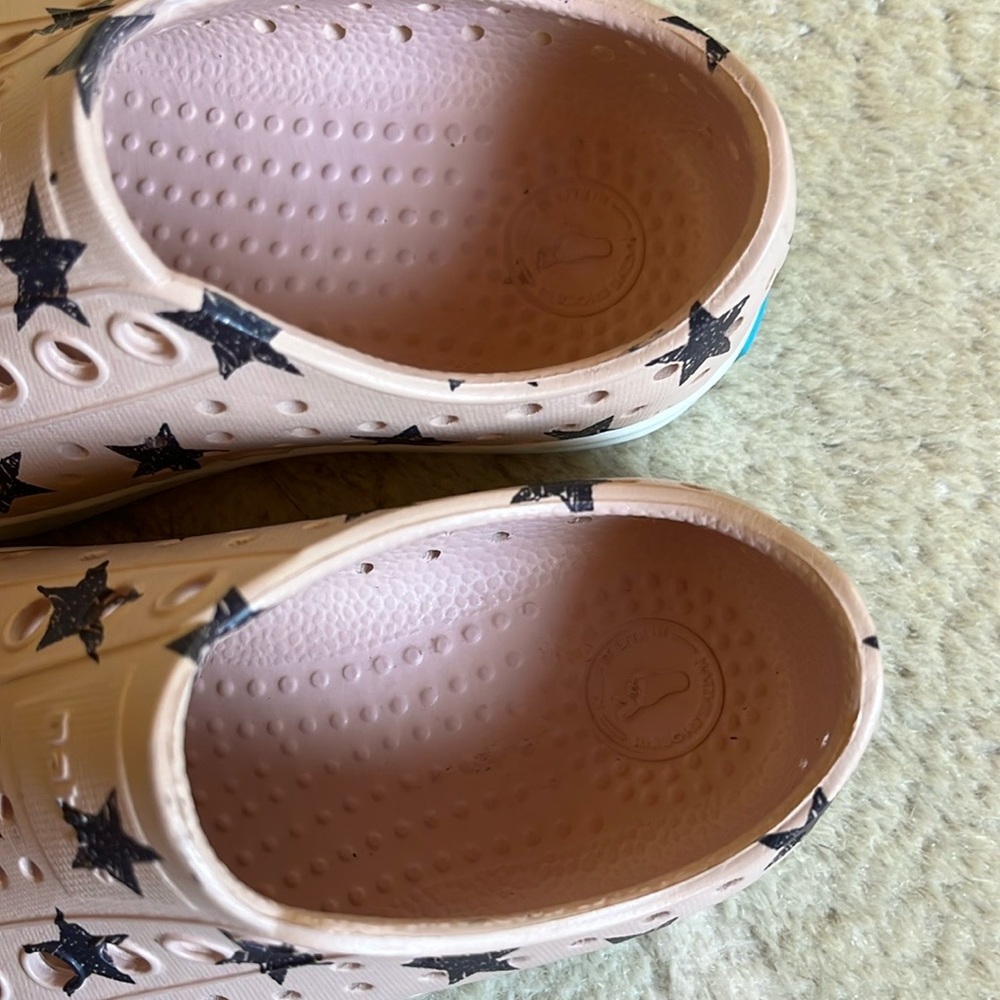 Native Shoes - Picture 8 of 13